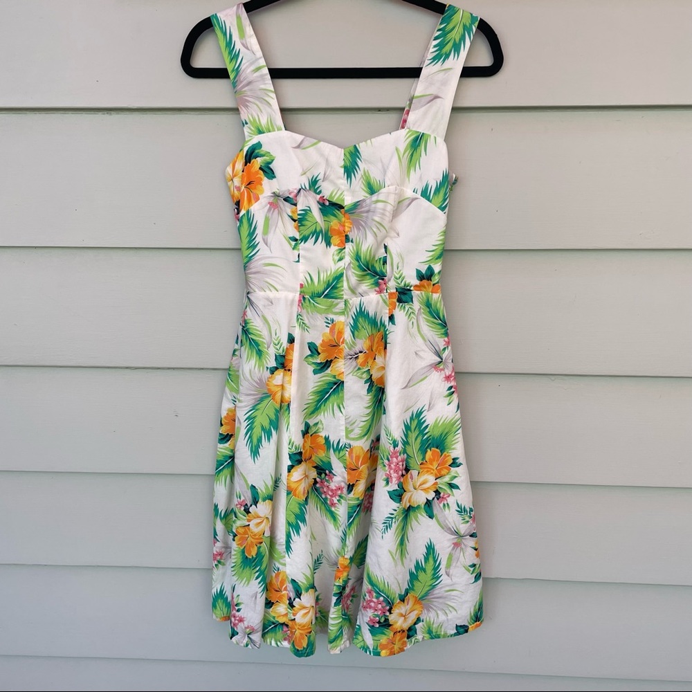 Ruby Belle Fit and Flare Hawaiian Print Dress UK8